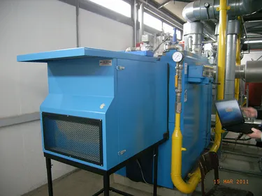 Heizraum in einer Dachzentrale in der Wohnanlage der Wohnungsbaugenossenschaft eG in Laatzen.