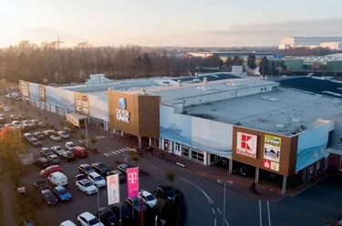 Einkaufszentrum Dever Park von oben betrachtet